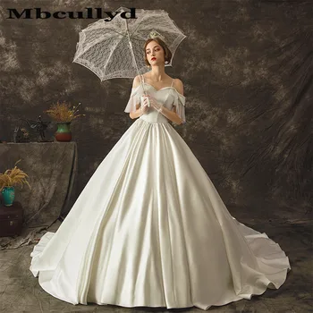 Mbcully 2023 Бальное платье Свадебные платья Сексуальное свадебное платье на бретельках цвета Спагетти Роскошное атласное платье цвета слоновой кости с формальным шлейфом Арабское платье